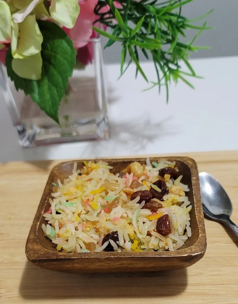 Sweet rice dessert tray